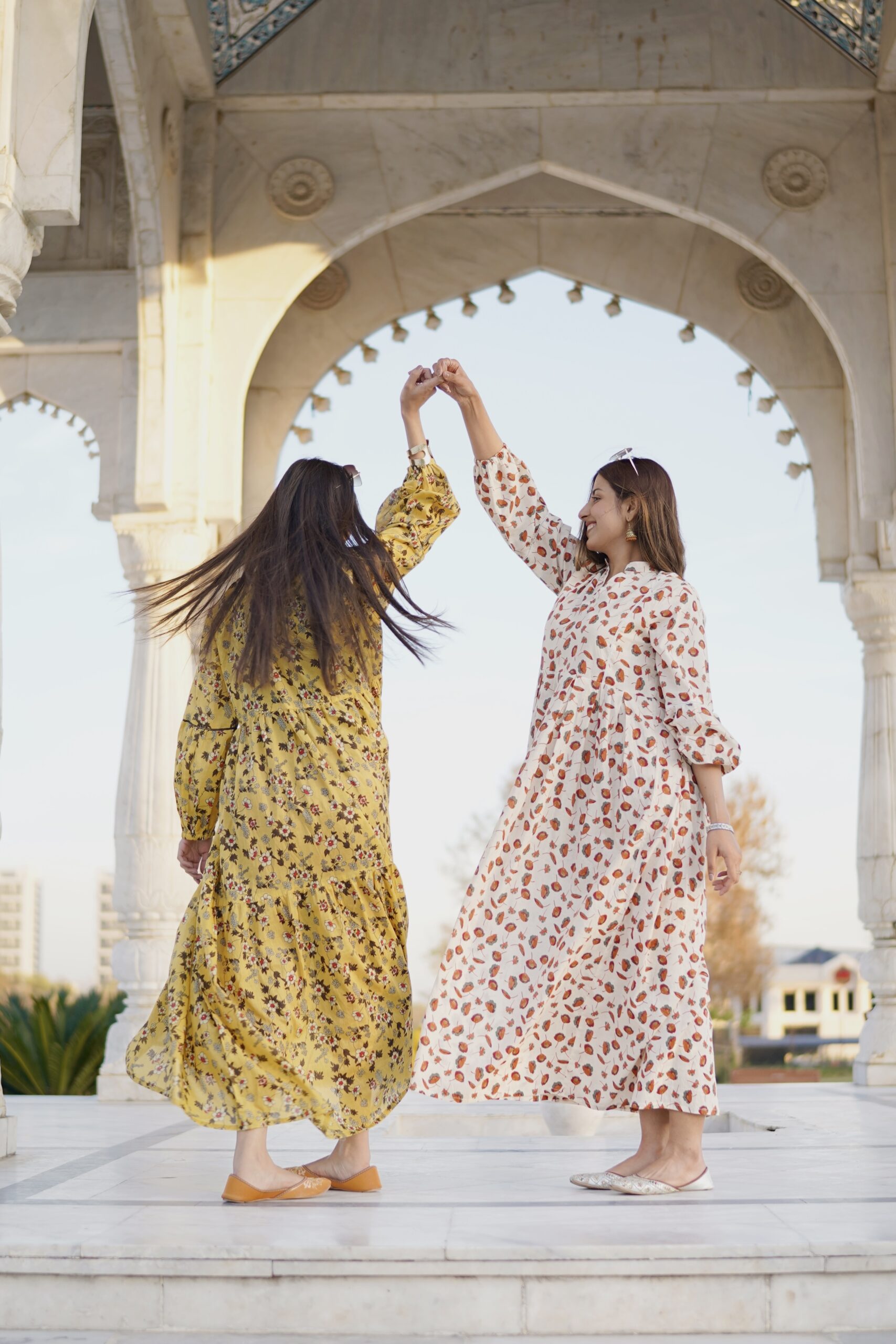 Yellow & BAIG Glow - Image 3